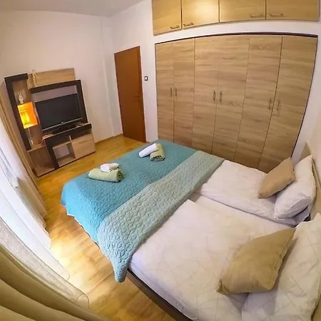 Apartment The In The Heart Of Old 1bdr Sofia